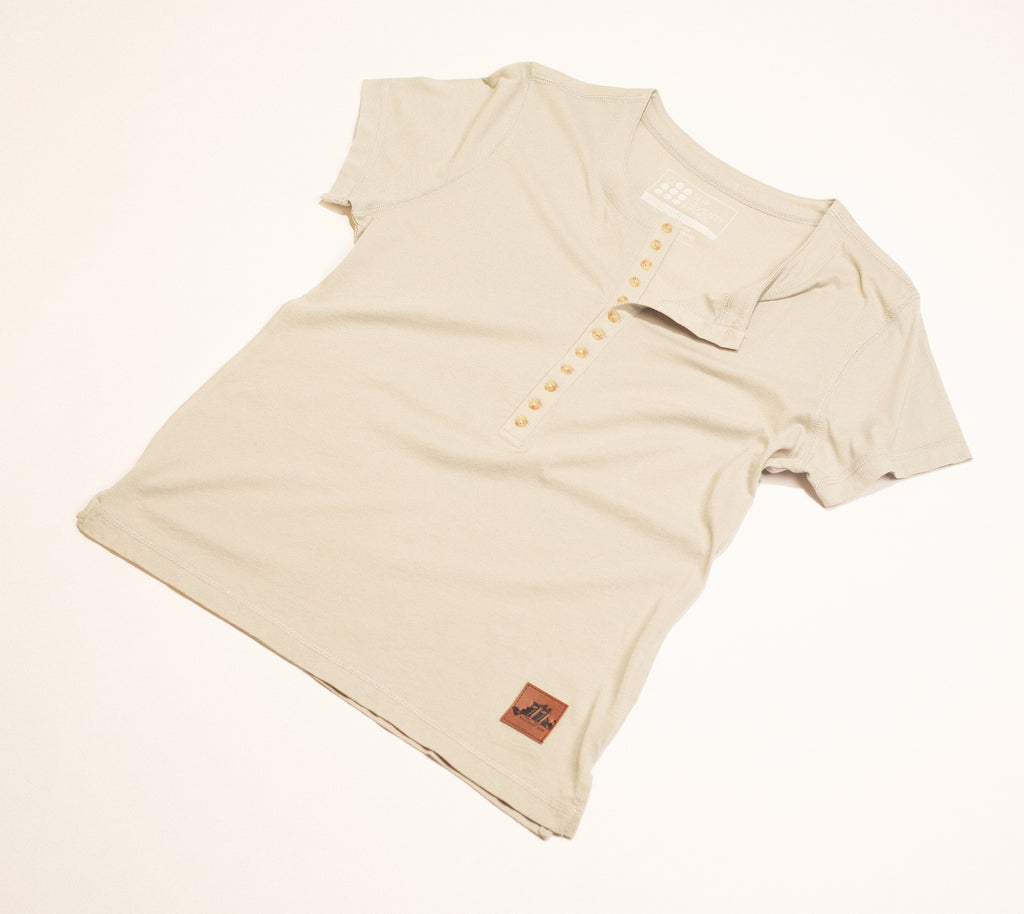 Women's Old Colony Henley Tee